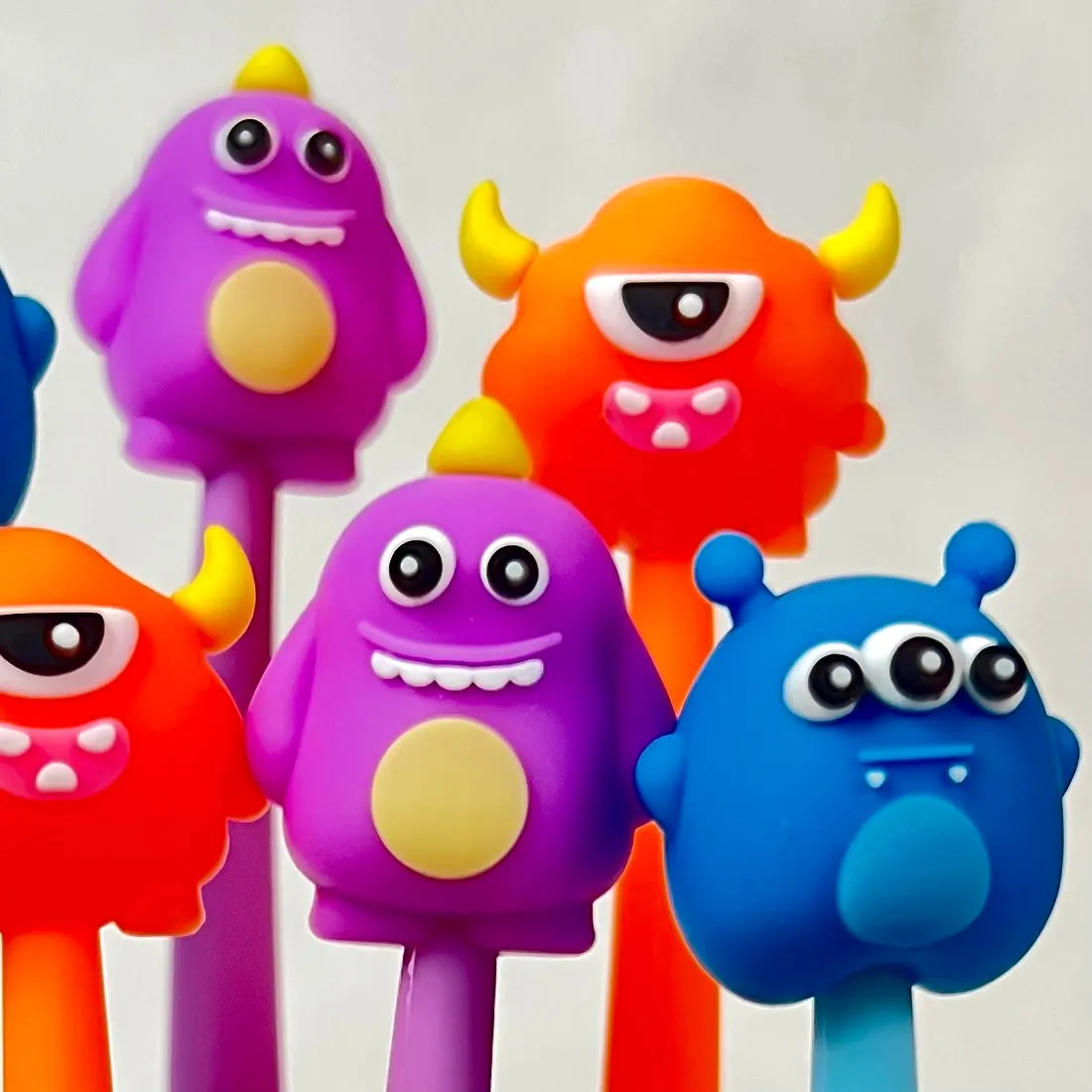 22513 MONSTER WIGGLE GEL PEN-24