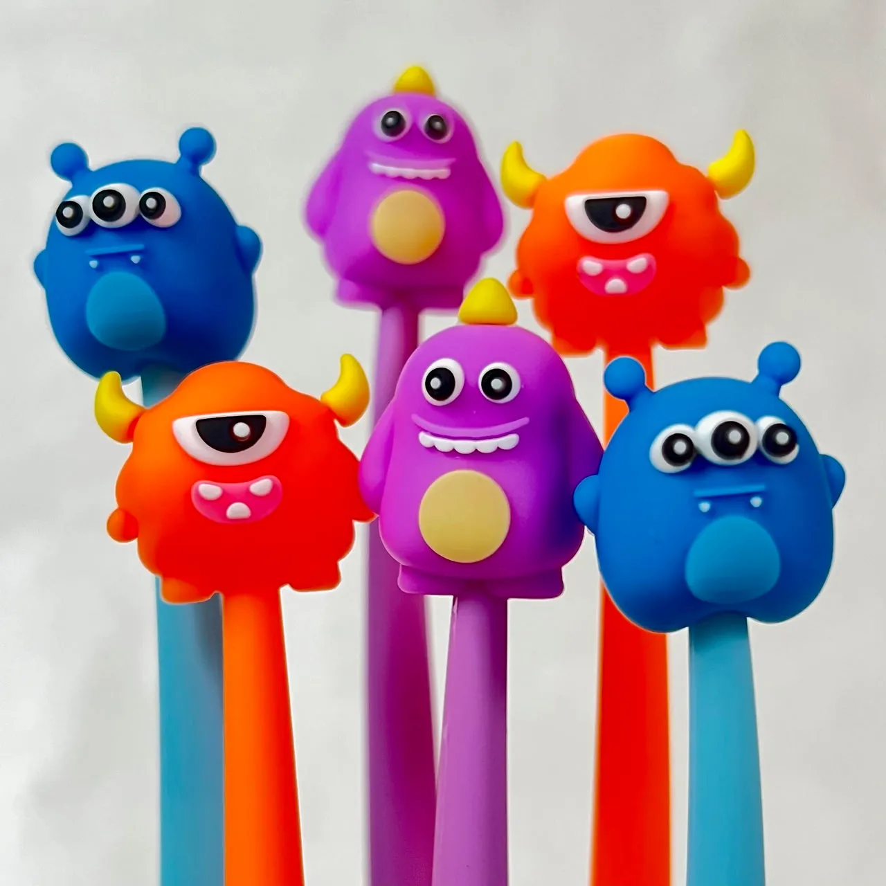22513 MONSTER WIGGLE GEL PEN-24