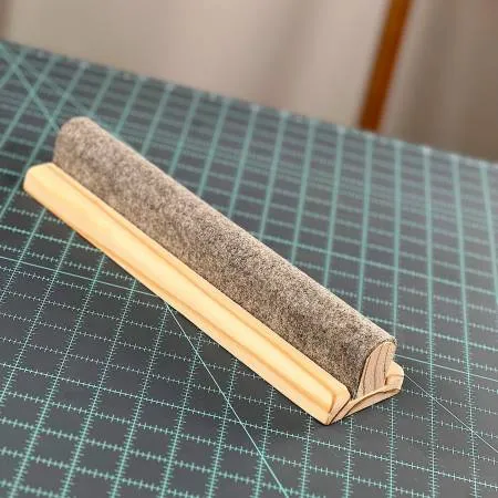 The Gypsy Quilter Presser Bar 12in - TGQ138